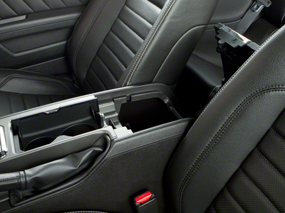 2010 Ford Mustang V6