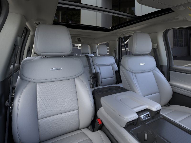 2026 Ford Expedition Platinum®