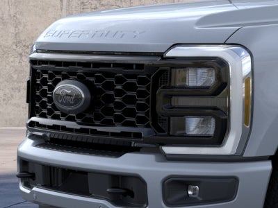 2026 Ford Super Duty F-350® Lariat®