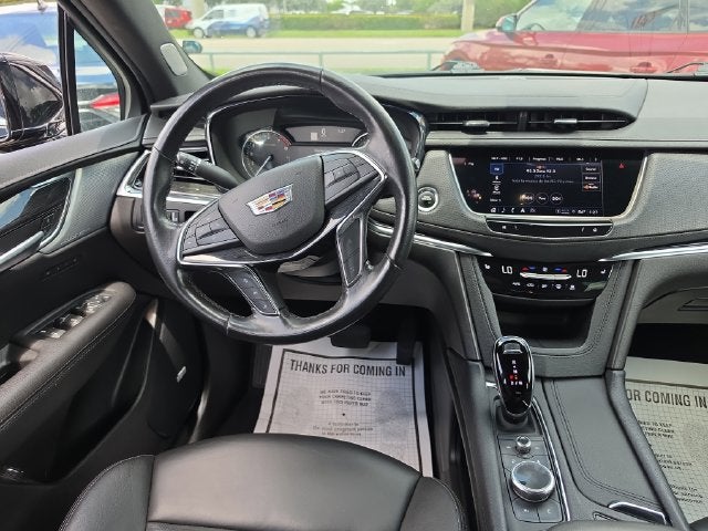 2023 Cadillac XT5 Premium Luxury