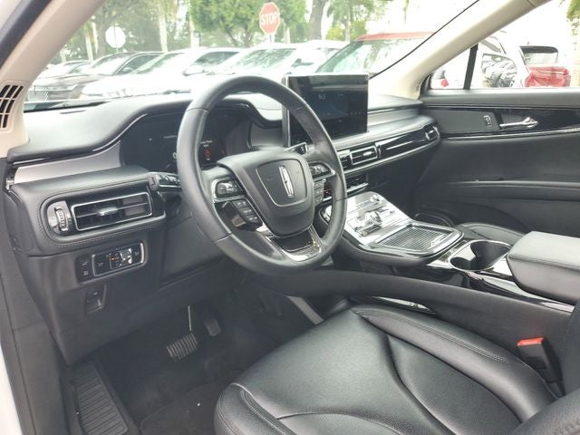 2023 Lincoln Nautilus Standard