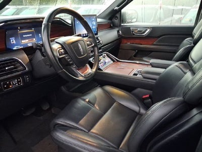 2024 Lincoln Navigator Premiere