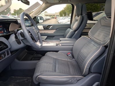 2022 Lincoln Navigator L Black Label
