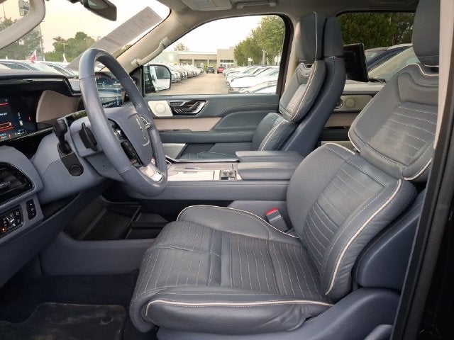 2022 Lincoln Navigator L Black Label