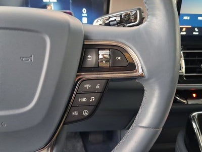 2022 Lincoln Navigator L Black Label