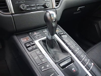 2018 Porsche Macan AWD