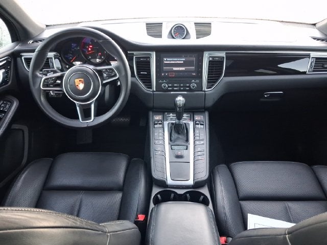2018 Porsche Macan AWD