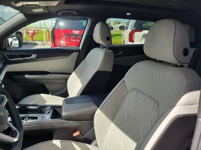 2025 Volkswagen Atlas Cross Sport 2.0T SEL Premium R-Line