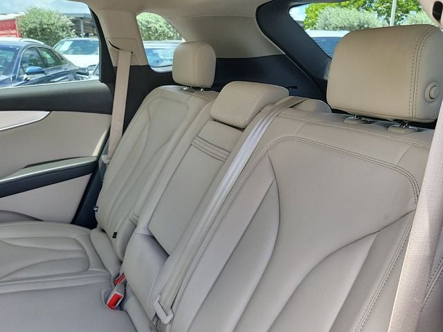 2019 Lincoln Nautilus Standard