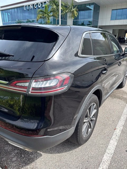 2022 Lincoln Nautilus Standard