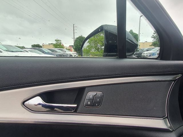 2020 Lincoln Nautilus Standard