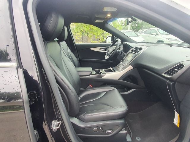 2020 Lincoln Nautilus Standard