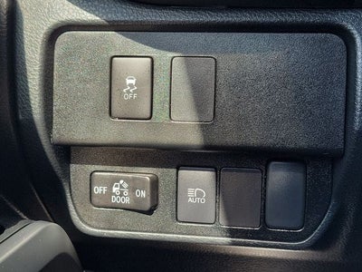 2022 Toyota Tacoma SR V6