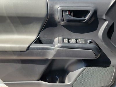 2022 Toyota Tacoma SR V6