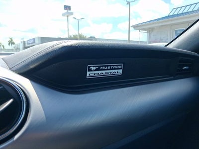 2022 Ford Mustang EcoBoost Premium