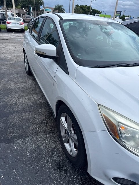 Used 2013 Ford Focus SE with VIN 1FADP3F23DL298528 for sale in Hialeah, FL