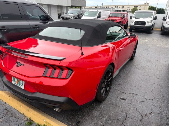 2025 Ford Mustang EcoBoost