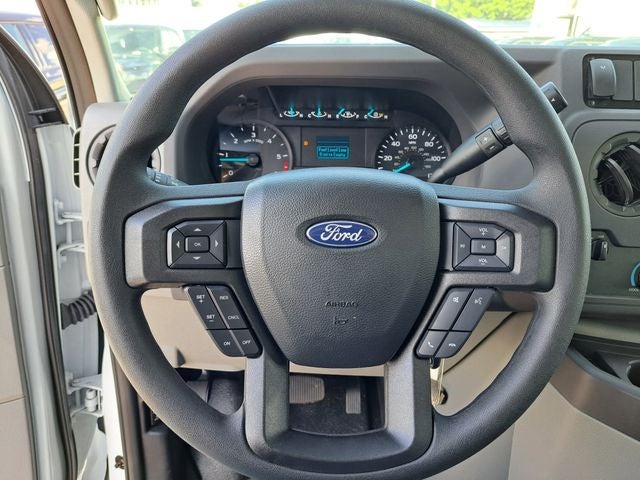 2025 Ford E-350SD Base Cutaway