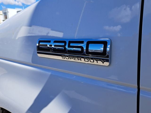 2025 Ford E-350SD Base Cutaway