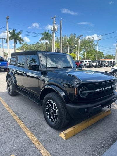2023 Ford Bronco Outer Banks