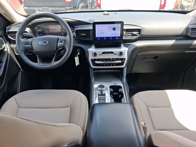 2020 Ford Explorer Base