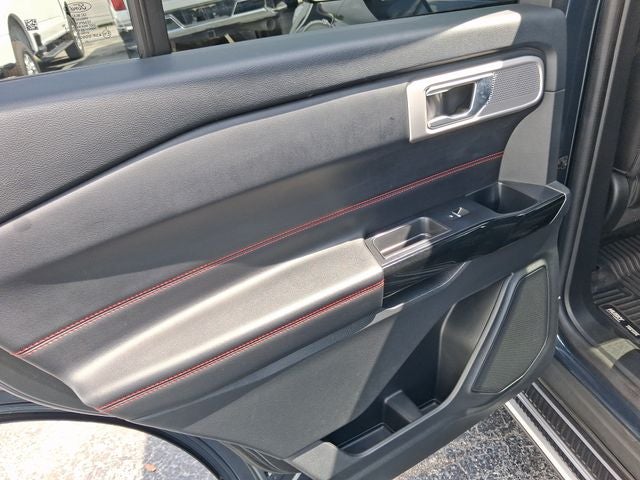 2022 Ford Explorer ST-LINE - Photo 9