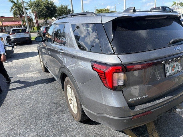 2025 Ford Explorer Active