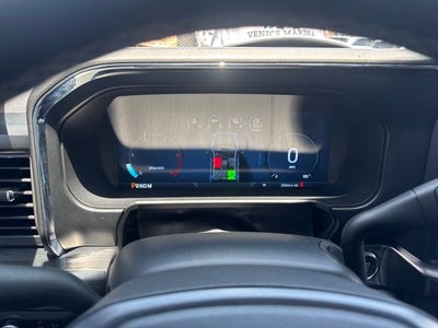 2025 Ford F-350SD Lariat DRW
