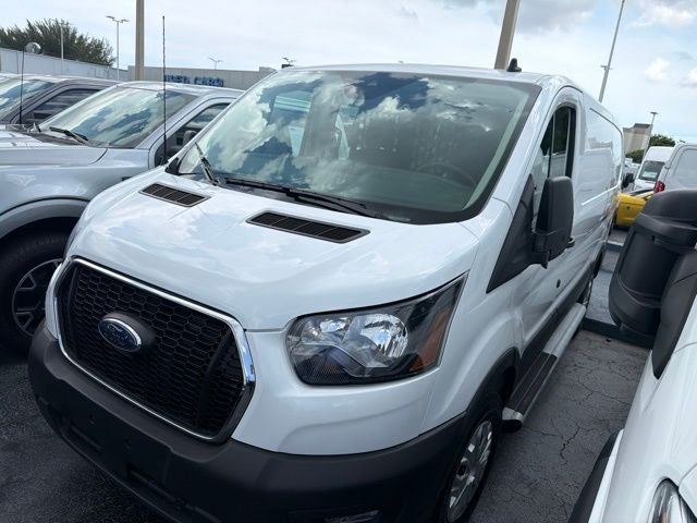 2025 Ford Transit-250 Base
