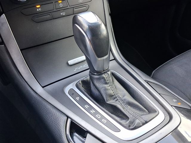 2016 Ford Edge SE