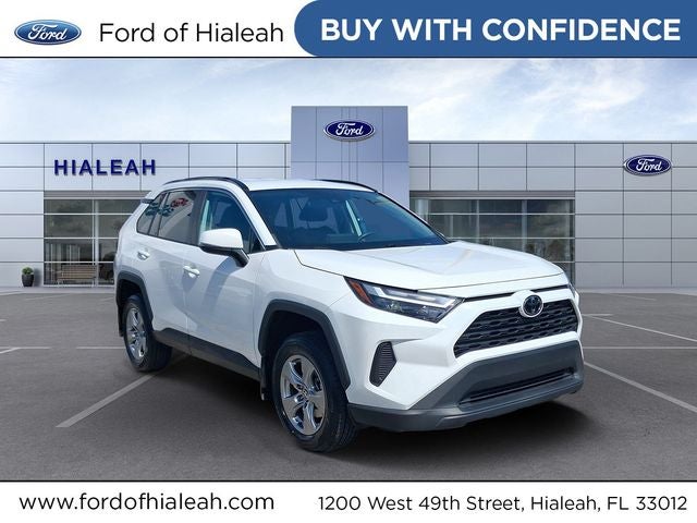 2024 Toyota RAV4 XLE