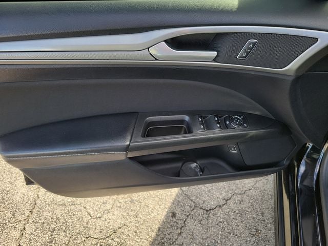 2020 Ford Fusion Hybrid SE