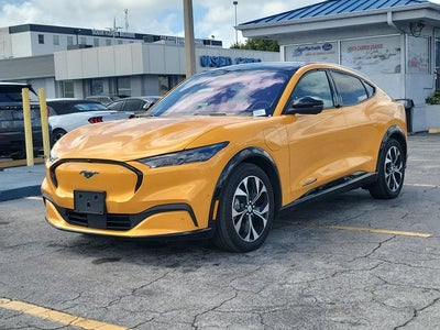 2022 Ford Mustang Mach-E Premium