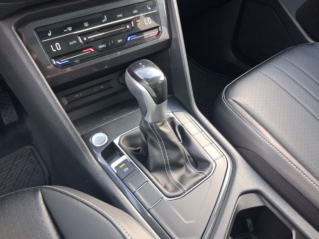 2022 Volkswagen Tiguan SE - Photo 21