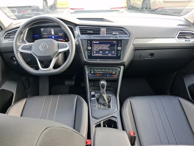 2022 Volkswagen Tiguan SE - Photo 7