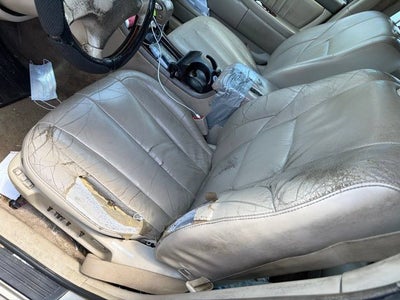 2004 Toyota Avalon XL