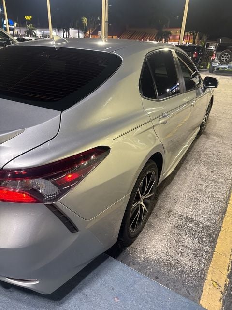 2022 Toyota Camry SE
