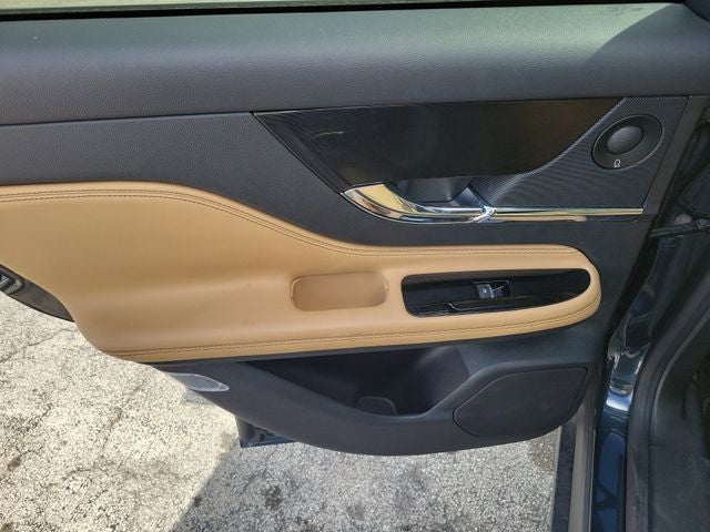 2022 Lincoln Corsair Plug-In Hybrid Grand Touring