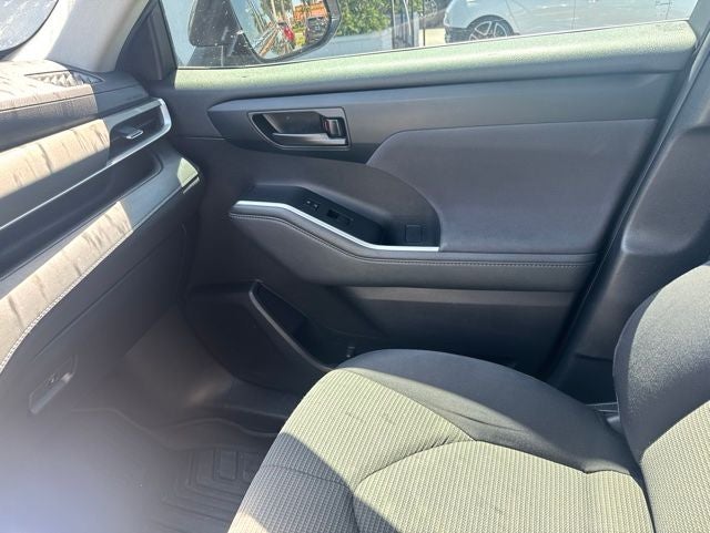 2021 Toyota Highlander L