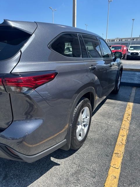 2021 Toyota Highlander L