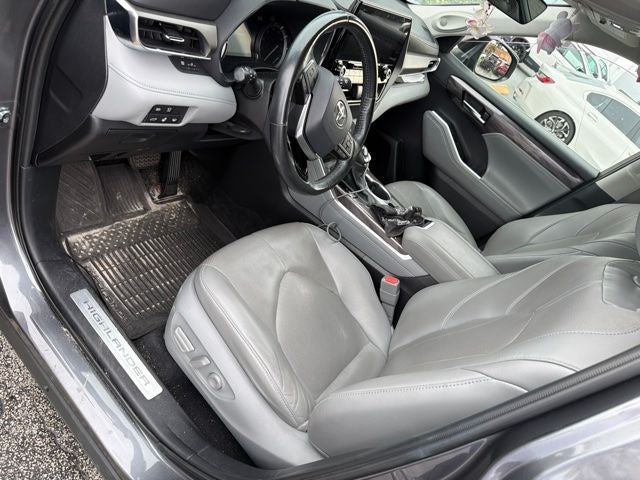 2021 Toyota Highlander Limited