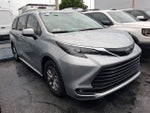 2025 Toyota Sienna XLE 8 Passenger