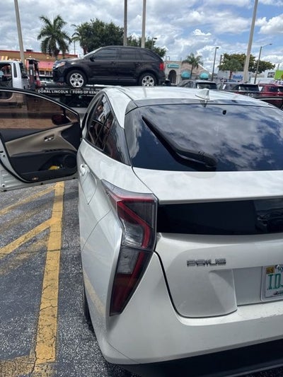 2016 Toyota Prius Three
