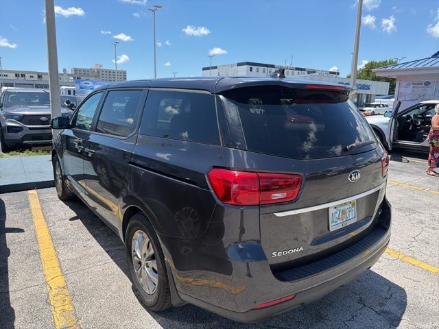 2020 Kia Sedona LX