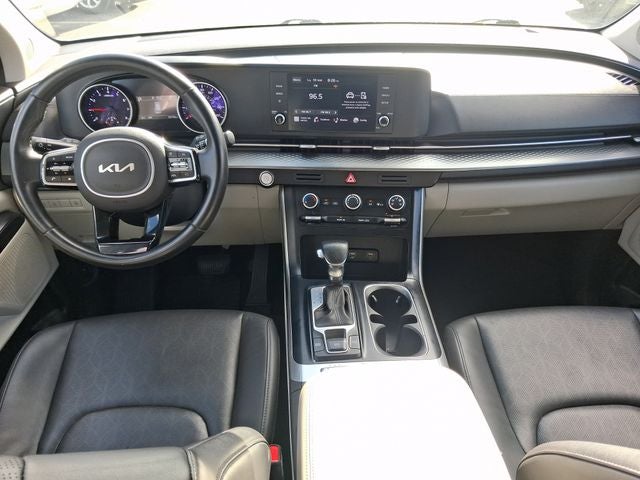 2023 Kia Carnival LX