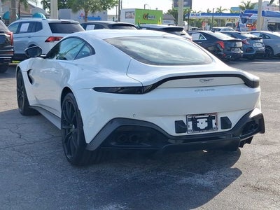 2020 Aston Martin Vantage Base