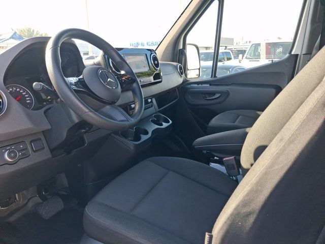 2025 Mercedes-Benz Sprinter 2500 Passenger 170 WB High Roof