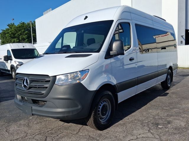 2025 Mercedes-Benz Sprinter 2500 Passenger 170 WB High Roof