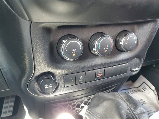 2017 Jeep Wrangler Willys Wheeler