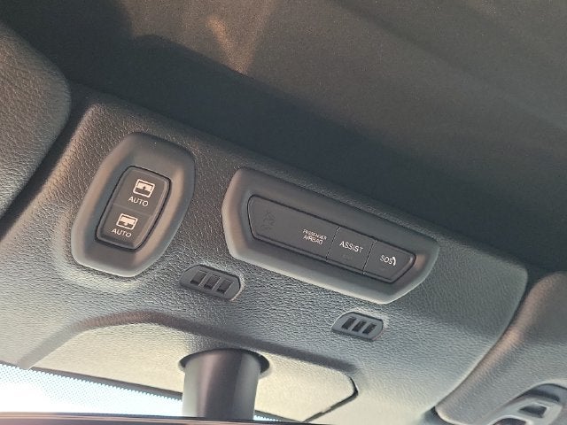 2023 Jeep Wrangler Altitude